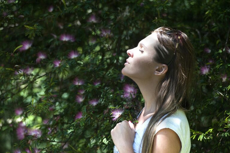 Beginner Tips for Mindful Breathing Breaks to Boost Your Day